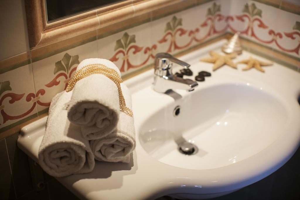 Hotel Doge Alba Adriatica Rum bild