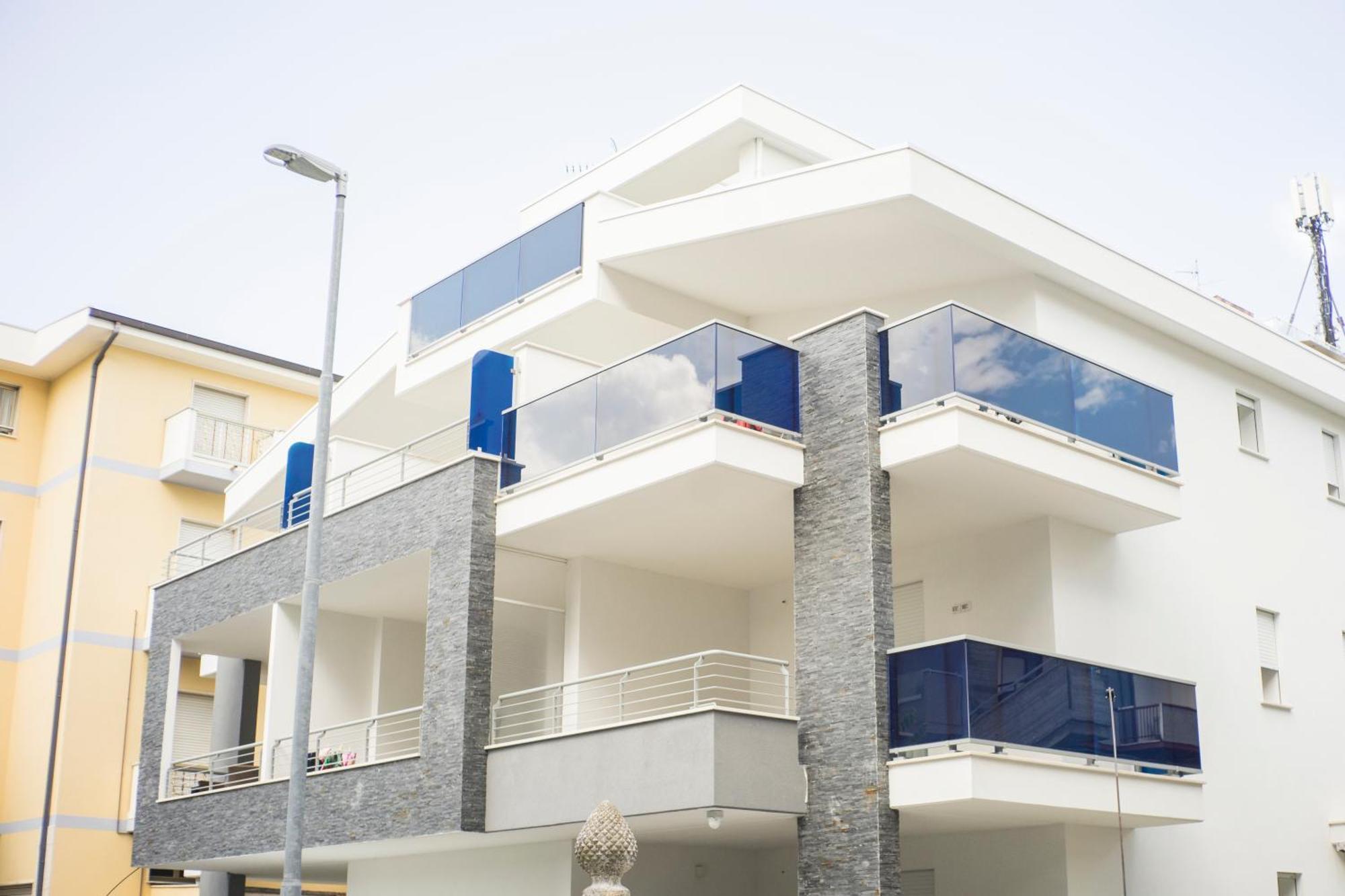 Hotel Doge Alba Adriatica Exteriör bild